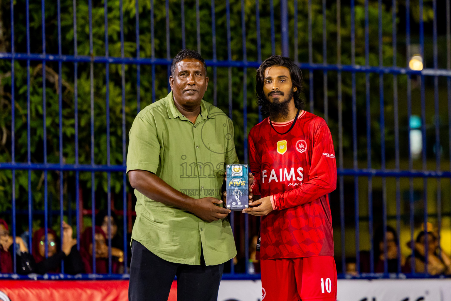 Closing Ceremony of Better in Baa Futsal Fiesta 2025 held in B. Eydhafushi, Maldives on Monday, 17th November 2025. Photos: Nausham Waheed / images.mv