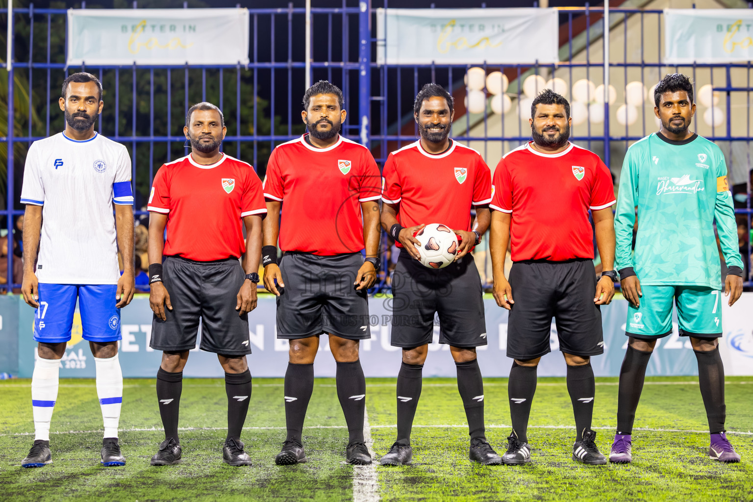 Hithaadhoo vs Dharavandhoo in Day 7 of Better in Baa Futsal Fiesta 2025 Men's division held in B. Eydhafushi, Maldives on Tuesday, 11th November 2025. Photos: Nausham Waheed / images.mv