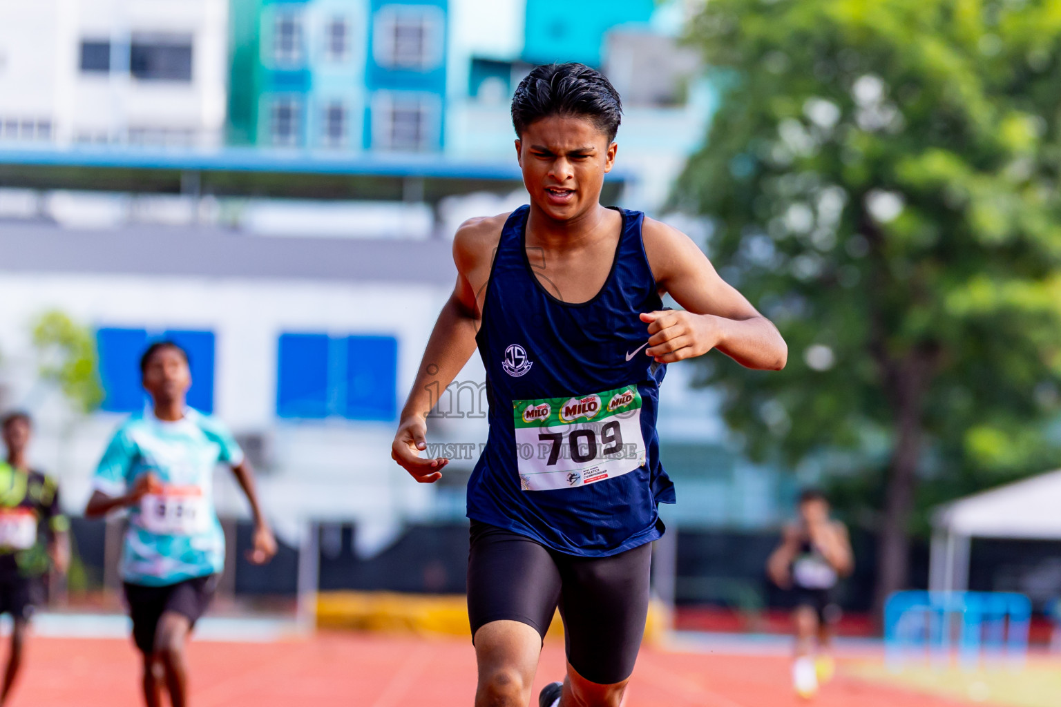 Day 5 of Inter-school Athletics Championship 2025 held in Ekuveni Synthetic Track, Male', Maldives on Saturday, 11th October 2025. Photos by: Nausham Waheed / Images.mv