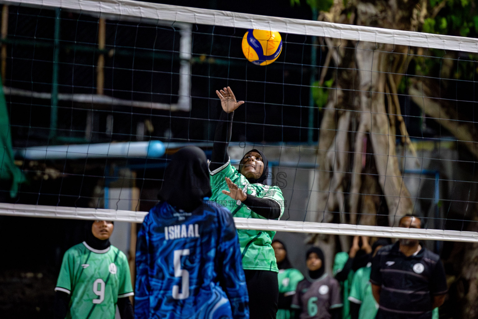 U19 Male and Atoll Girl's Finals in Day 9 of Interschool Volleyball Tournament 2024 was held in ABC Court at Male', Maldives on Saturday, 30th November 2024. Photos: Hassan Simah / images.mv