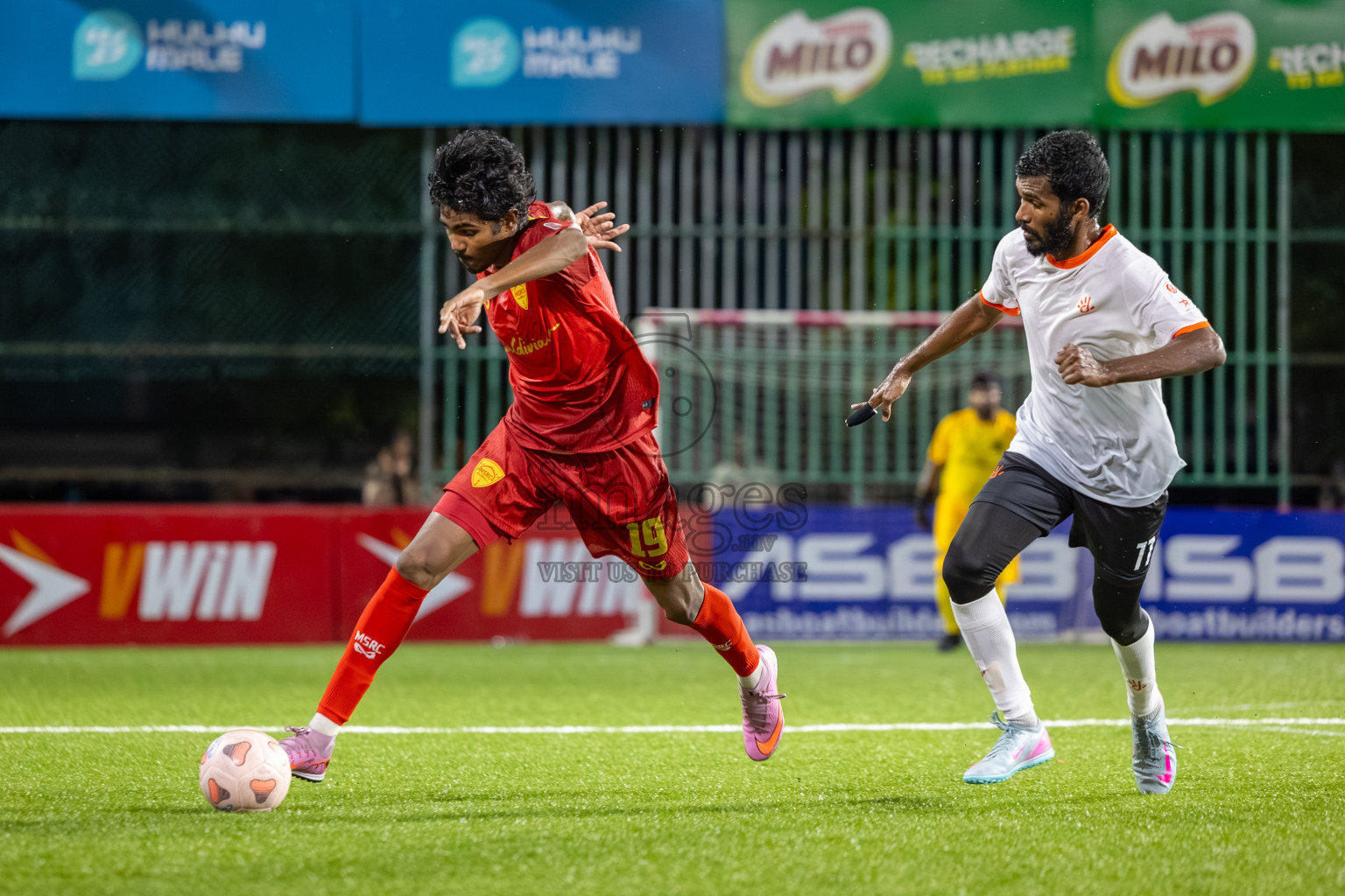 Maldivian RC vs Dhiraagu in Day 13 of Club Maldives Cup 2025 was held in Rehendhi Futsal Ground, Hulhumale', Maldives on Monday, 13th October 2025. 
Photos: Mohamed Mahfooz Moosa / images.mv