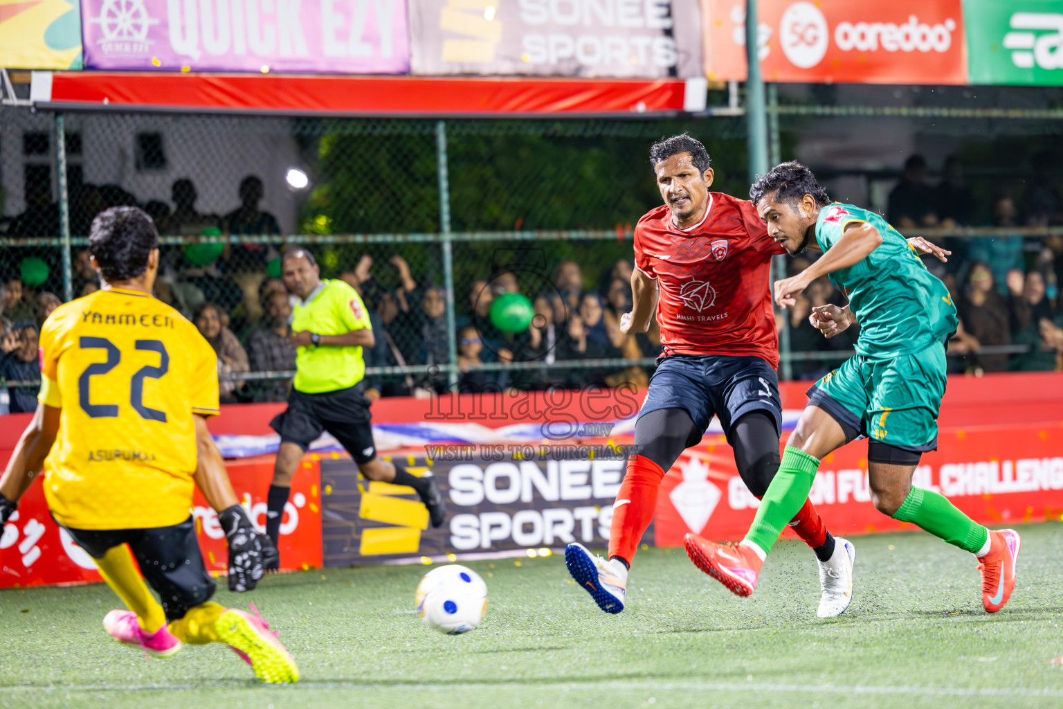 ADh Omadhoo vs ADh Mahibadhoo in Alifu Dhaalu Atoll Final on Day 23 of Golden Futsal Challenge 2025 was held on Monday , 27th January 2025, in Hulhumale', Maldives.
Photos: Ismail Thoriq / images.mv