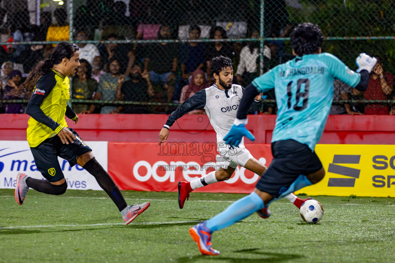 Machchangoalhi VS Vilimale on Day 36 of Golden Futsal Challenge 2024 was held on Wednesday, 21st February 2024, in Hulhumale', Maldives 
Photos: Hassan Simah/ images.mv