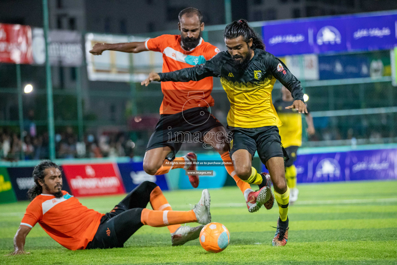 Club Maldives 2021 Round of 16 (Day 2) held at Hulhumale;, on 9th December 2021 Photos: Shuu / images.mv