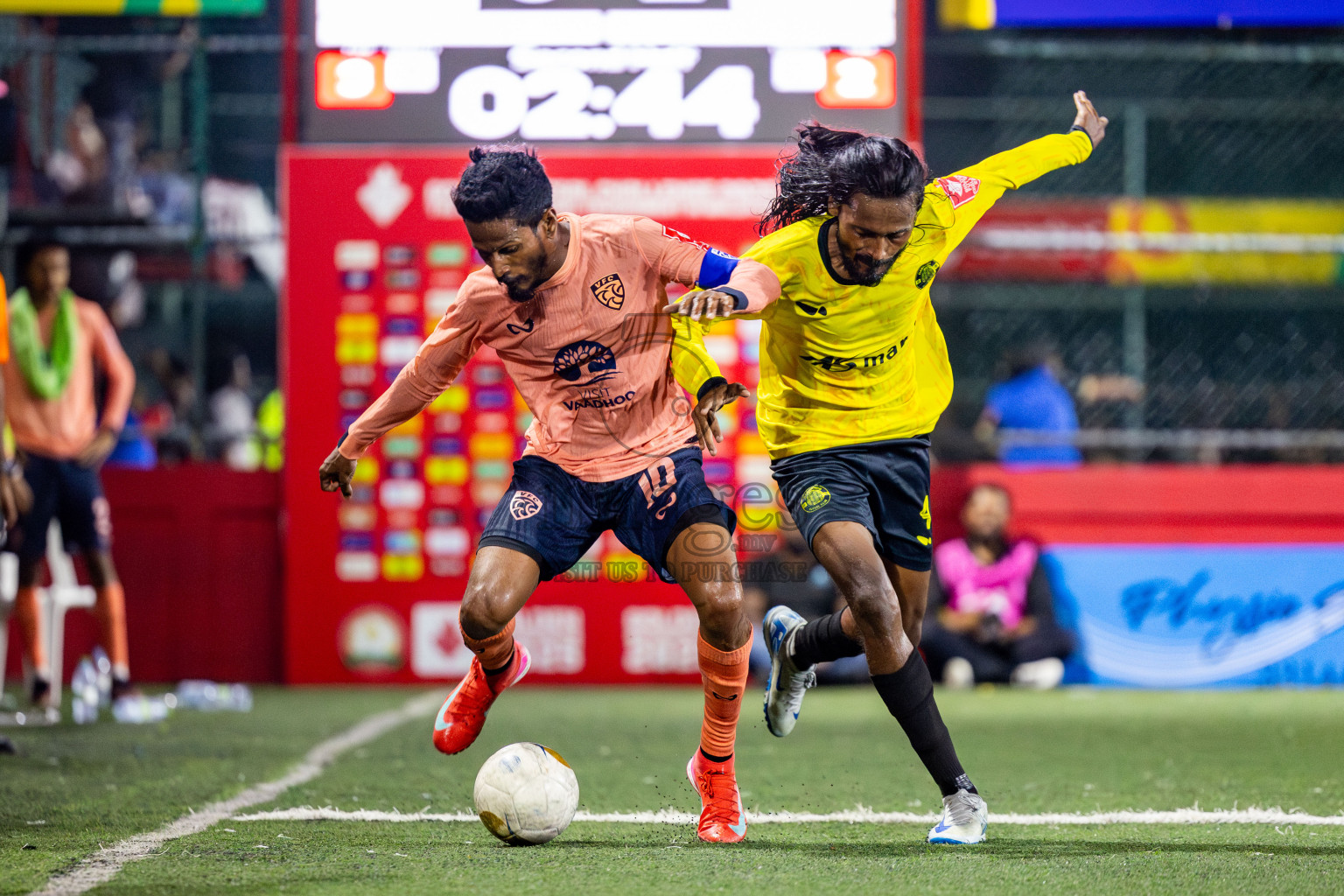 GDh Vaadhoo vs GDh Gadhdhoo in Gaafu Dhaal Atoll Final in Day 24 of Golden Futsal Challenge 2025 was held on Tuesday , 28th January 2025, in Hulhumale', Maldives. Photos: Nausham Waheed / images.mv