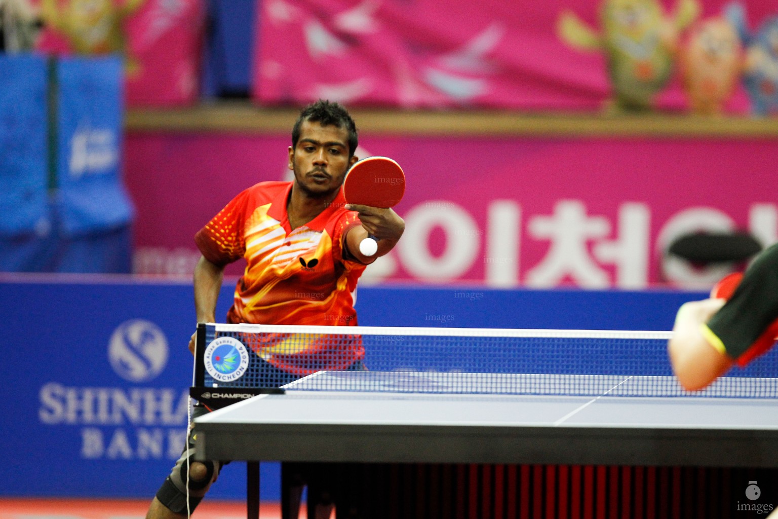 Maldivian table tennis team in Asian Games 2014 in Incheon, South Korea (Images.mv Photo/ Hussain Sinan).