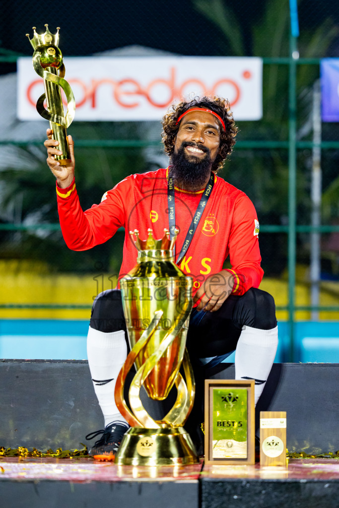 Dee Ess Kay vs Kovigoani in Final of Laamehi Dhiggaru Ekuveri Futsal Challenge 2024 was held on Wednesday, 31st July 2024, at Dhiggaru Futsal Ground, Dhiggaru, Maldives Photos: Nausham Waheed / images.mv