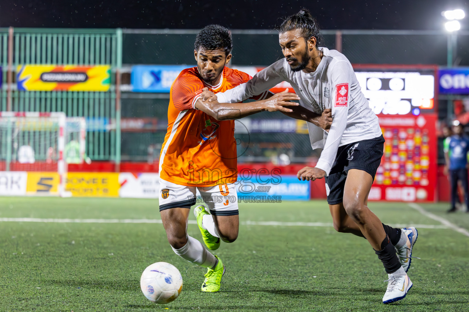 Th Hirilandhoo vs Th Omadhoo in Atoll Round Semi Final on Day 22 of Golden Futsal Challenge 2025 was held on Sunday , 26th January 2025, in Hulhumale', Maldives.
Photos: Ismail Thoriq / images.mv