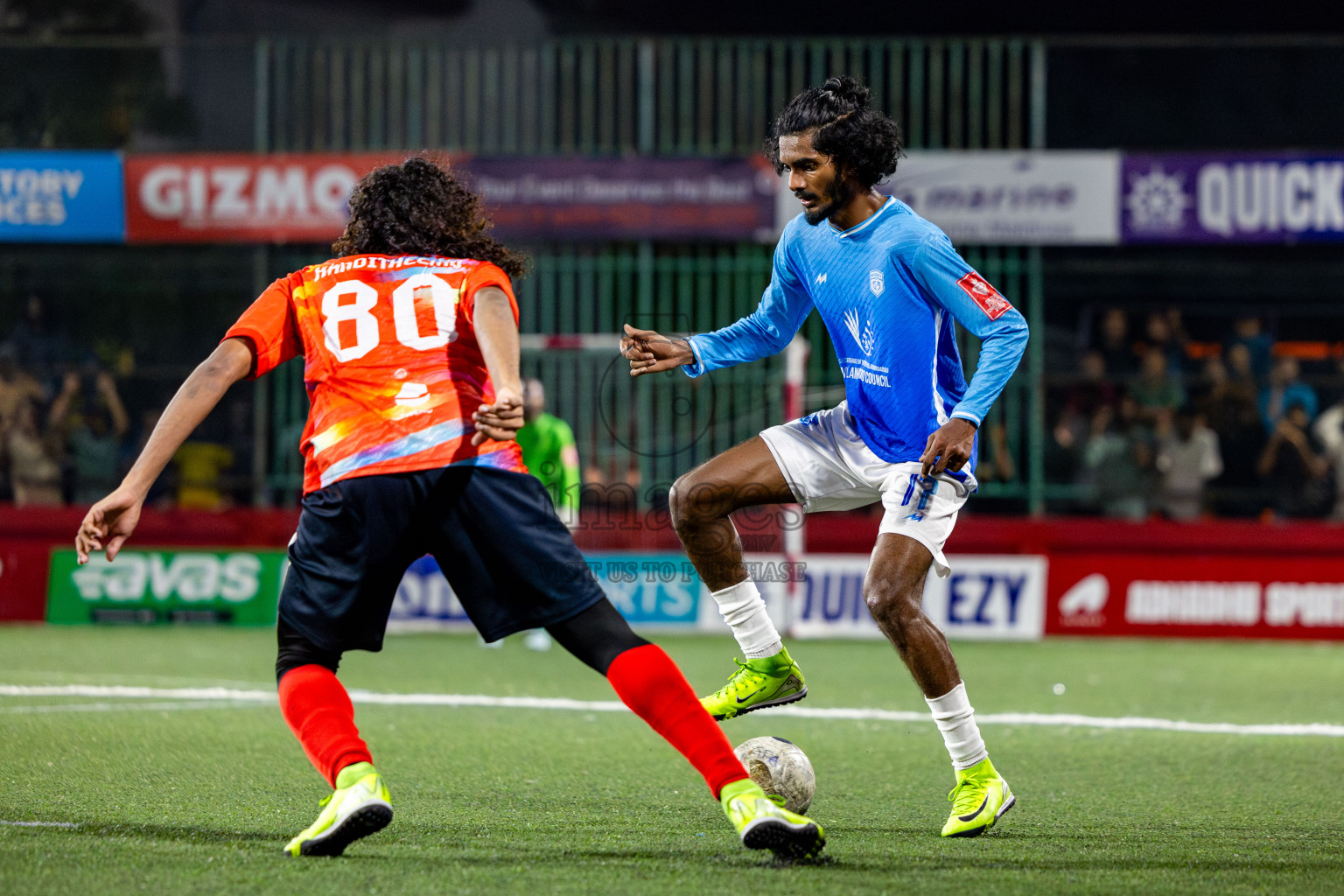 SH Milandhoo vs SH Kanditheemu in zone round on Day 32 of Golden Futsal Challenge 2025 was held on Wednesday , 5th February 2025, in Hulhumale', Maldives. Photos: Nausham Waheed / images.mv