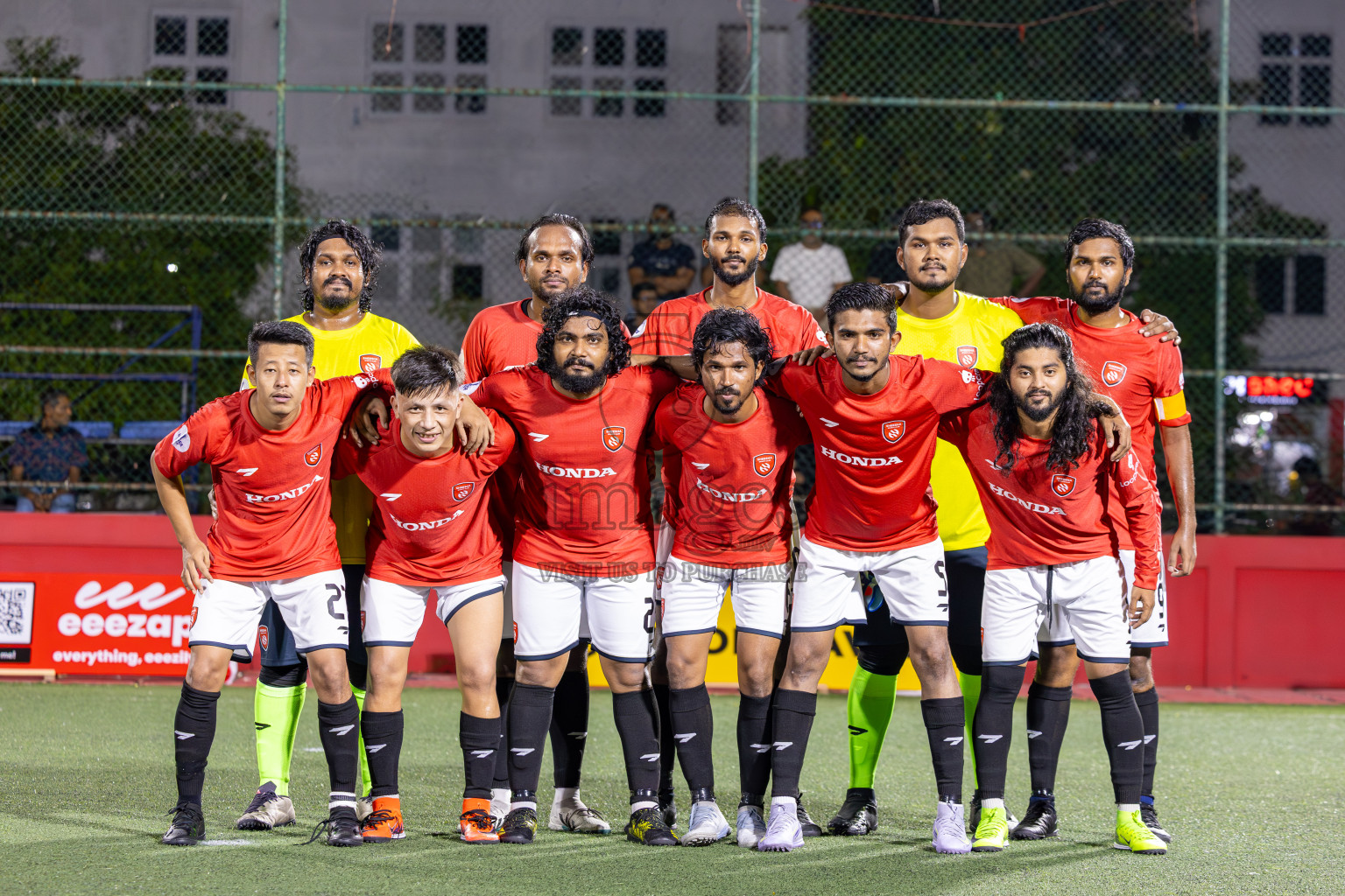 Sheesha vs Roseware in Day 1 of Office League 2025 was held on Wednesday, 16th April 2025 in Hulhumale', Maldives.
Photos: Ismail Thoriq / images.mv