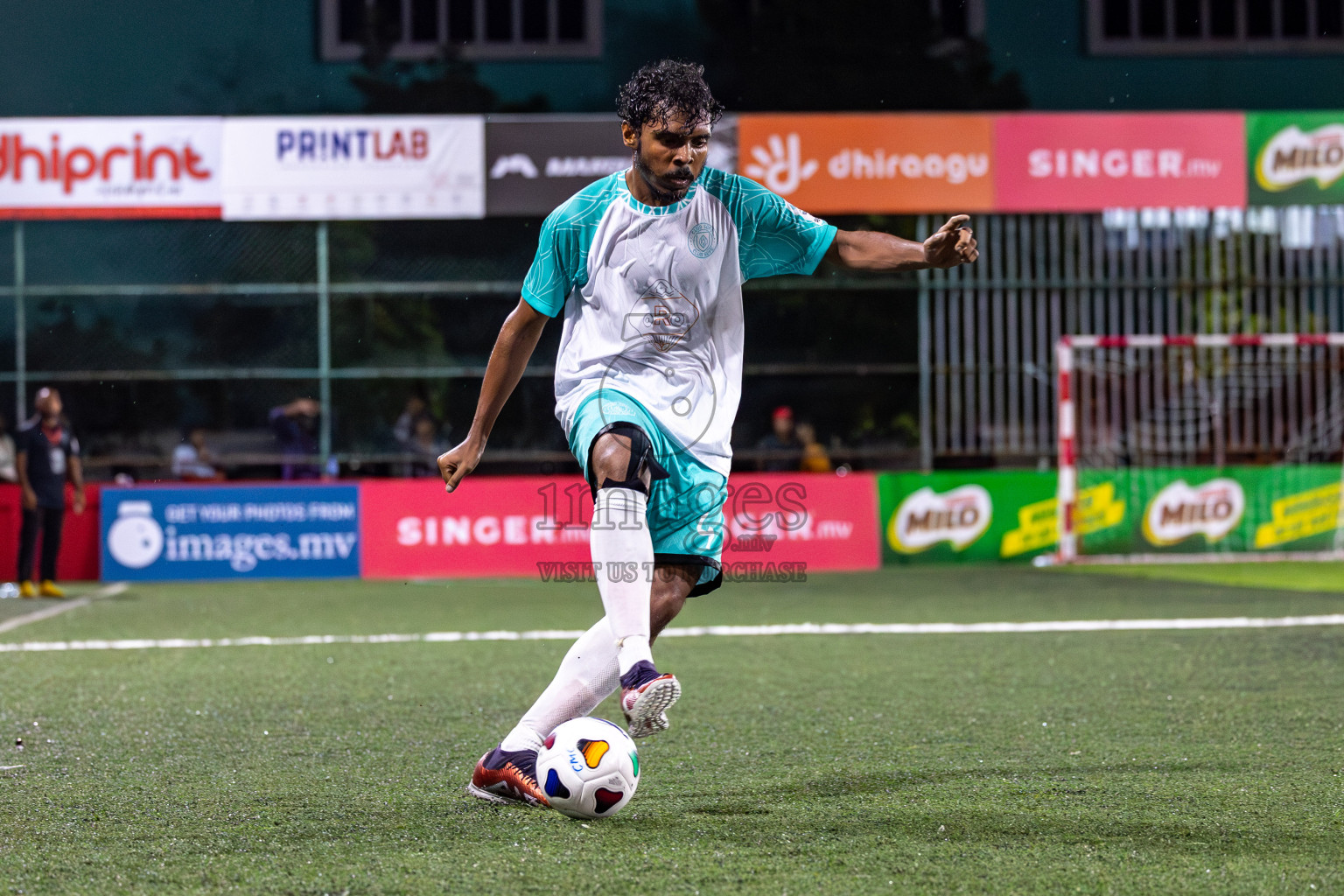 CLUB SDFC vs AGRI RC in Club Maldives Classic 2024 held in Rehendi Futsal Ground, Hulhumale', Maldives on Tuesday, 3rd September 2024. 
Photos: Mohamed Mahfooz Moosa / images.mv