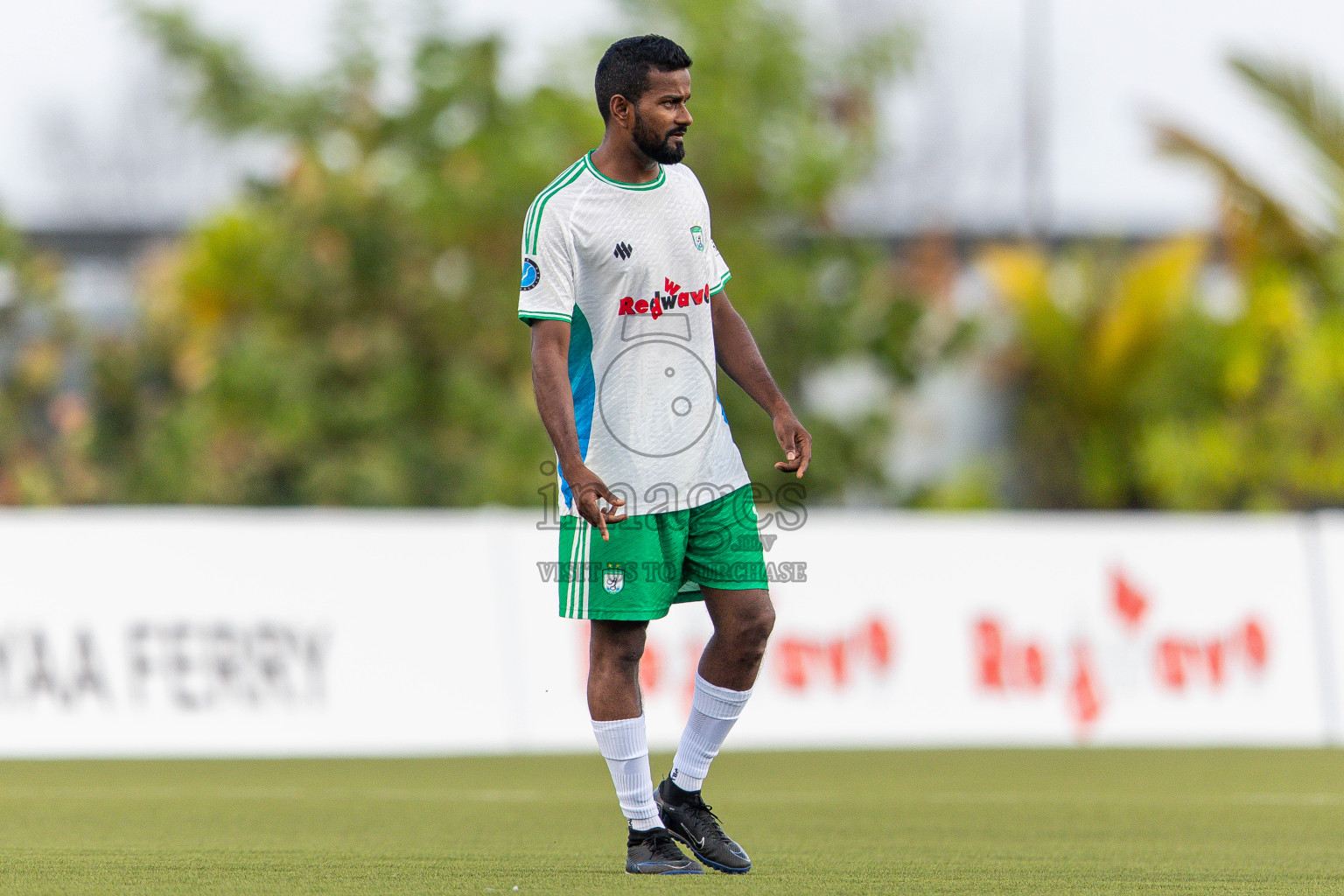 Huss Songun FT VS Aajeelakah Eydhafushi FT in Day 4 of Eydhafushi Cup 2025 held in Eydhafushi Football Stadium at B. Eydhafushi, Maldives on Monday, 8th September 2025. Photos: Arif Rasheed / images.mv