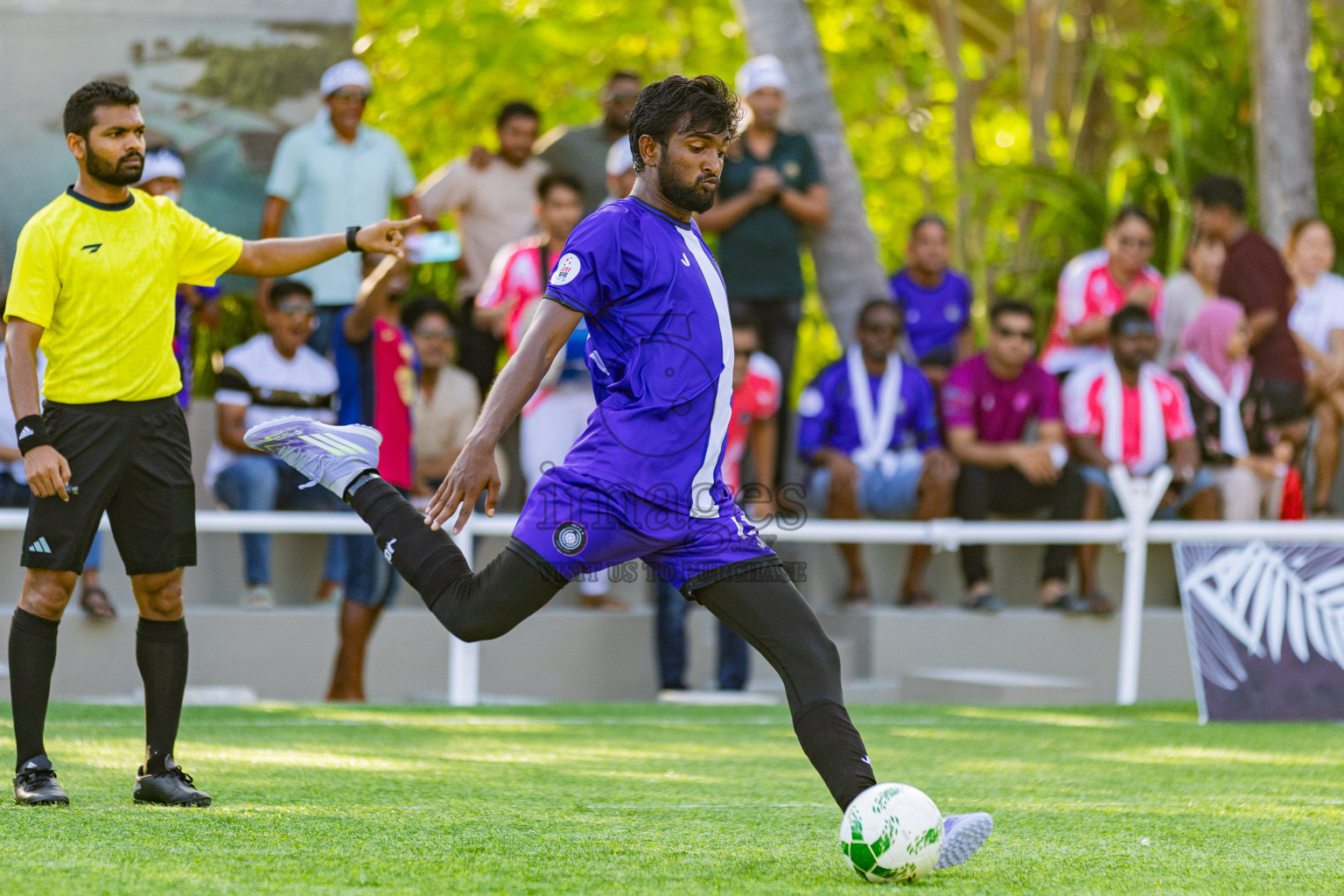 Oaga vs Oblu Experience in Resort League 2025 (North Male Zone) day 10 was held on Friday, 12th September 2025 in One And Only Reethi Rah Maldives Resort, Photos: Areef Adam / images.mv