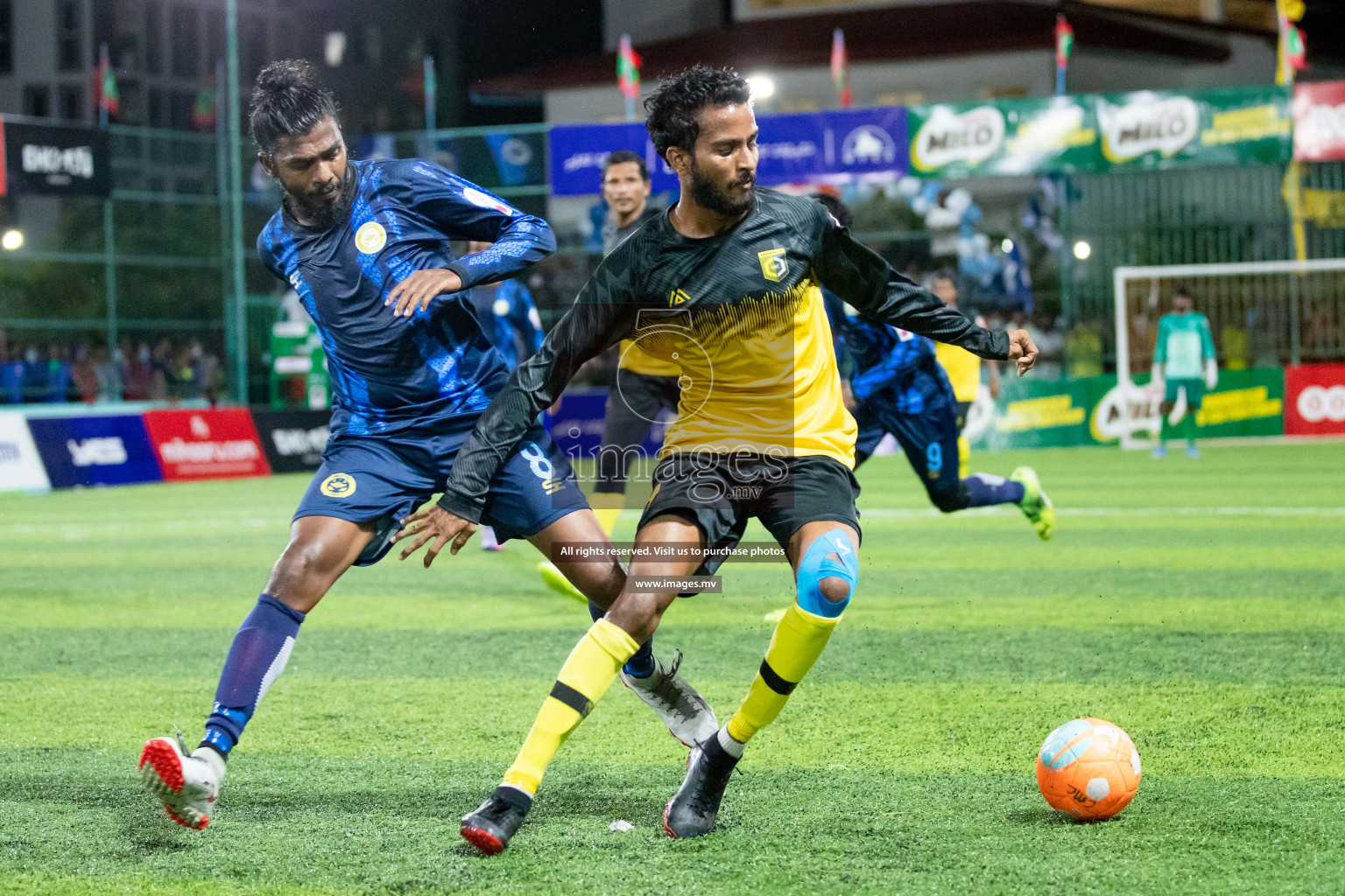 Team MPL vs Team RRC in the Quarter Finals of Club Maldives 2021 held at Hulhumale'; on 13th December 2021 Photos:Shu Abdul Sattar / images/mv