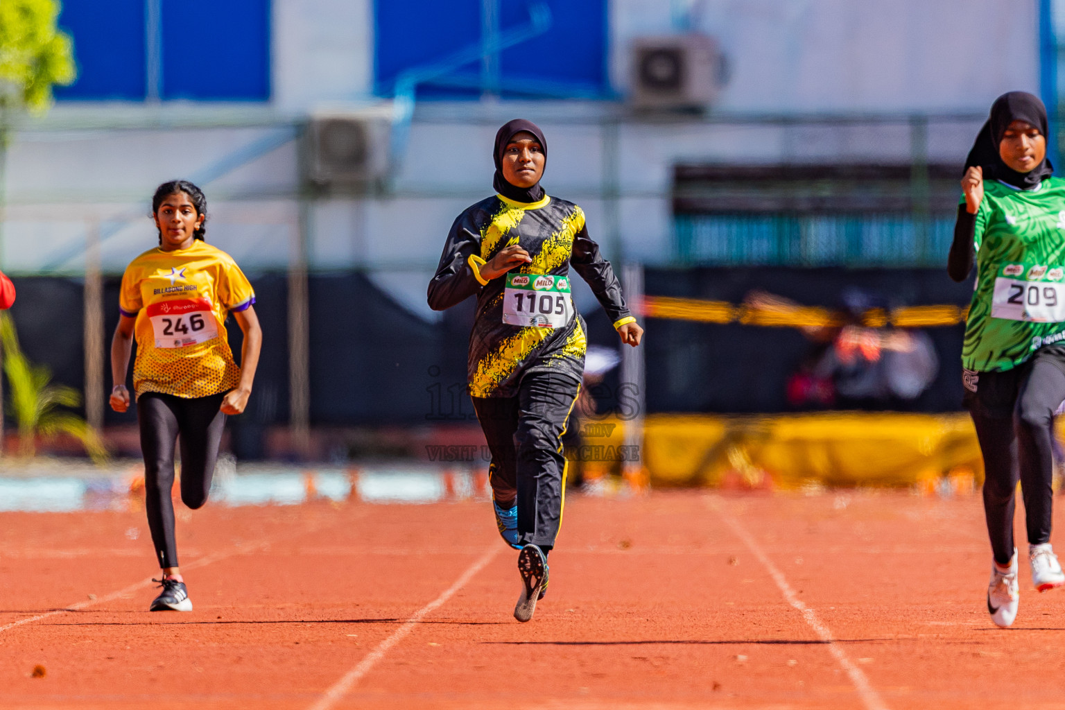 Day 1 of Inter-school Athletics Championship 2025 held in Ekuveni Synthetic Track, Male', Maldives on Monday, 06th October 2025. Photos by: Areef Adam  / Images.mv