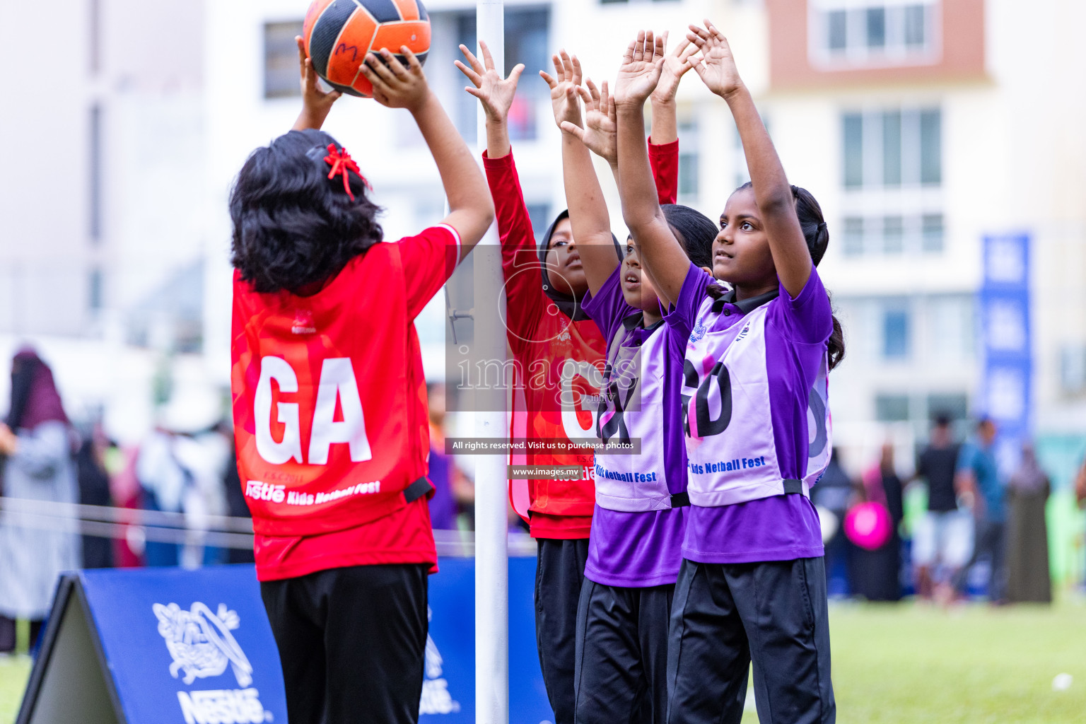 Day 1 of Nestle' Kids Netball Fiesta 2023 held in Henveyru Stadium, Male', Maldives on Thursday, 30th November 2023. Photos by Nausham Waheed / Images.mv