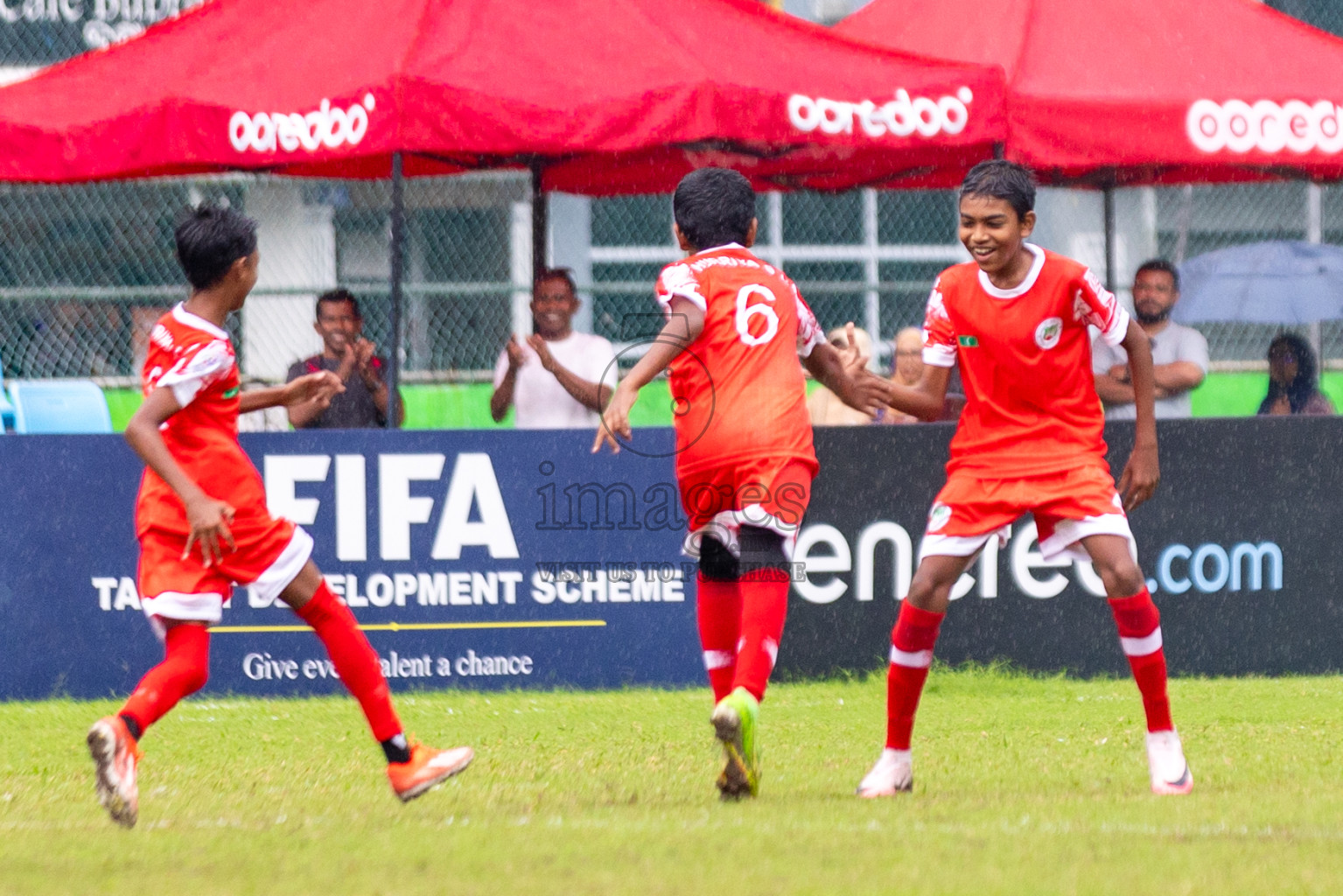 Eagles vs Hurriya in day 6 of Dhivehi Youth League 2024 held at Henveiru Stadium on Saturday 30th November 2024. Photos: Shuu Abdul Sattar/ Images.mv