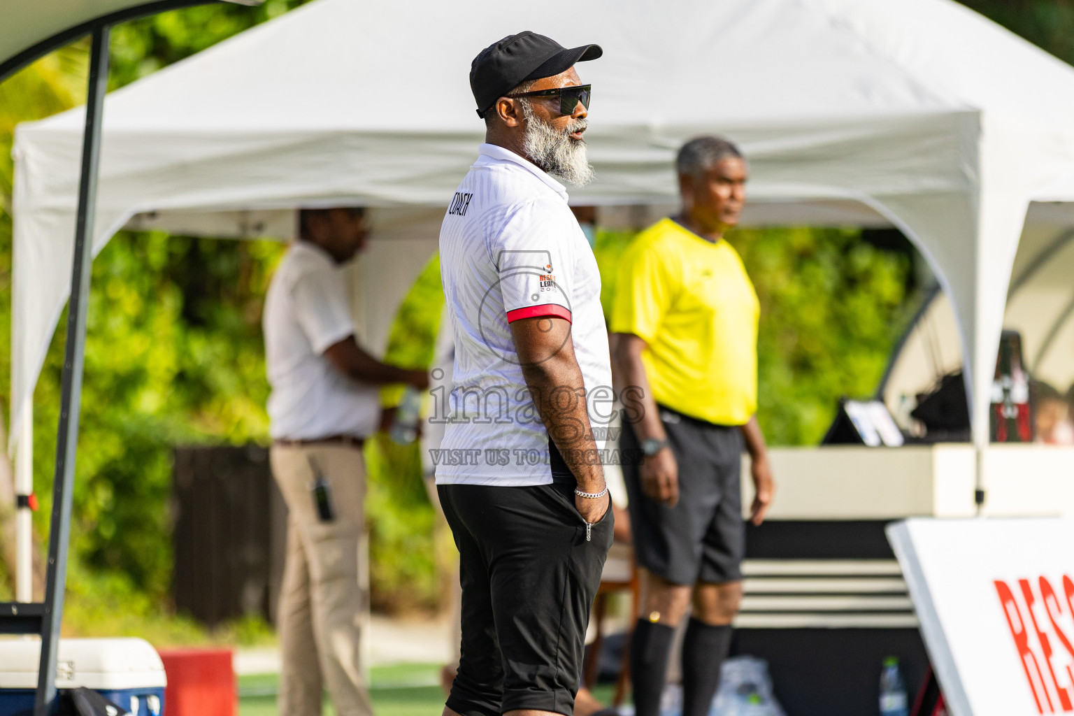Oblu Experience Ailafushi vs Four Seasons Kuda Huraa in Resort League 2025 (North Male Zone) day 3 was held on Friday, 5th September 2025 in One And Only Reethi Rah Maldives Resort, Photos: Areef Adam / images.mv