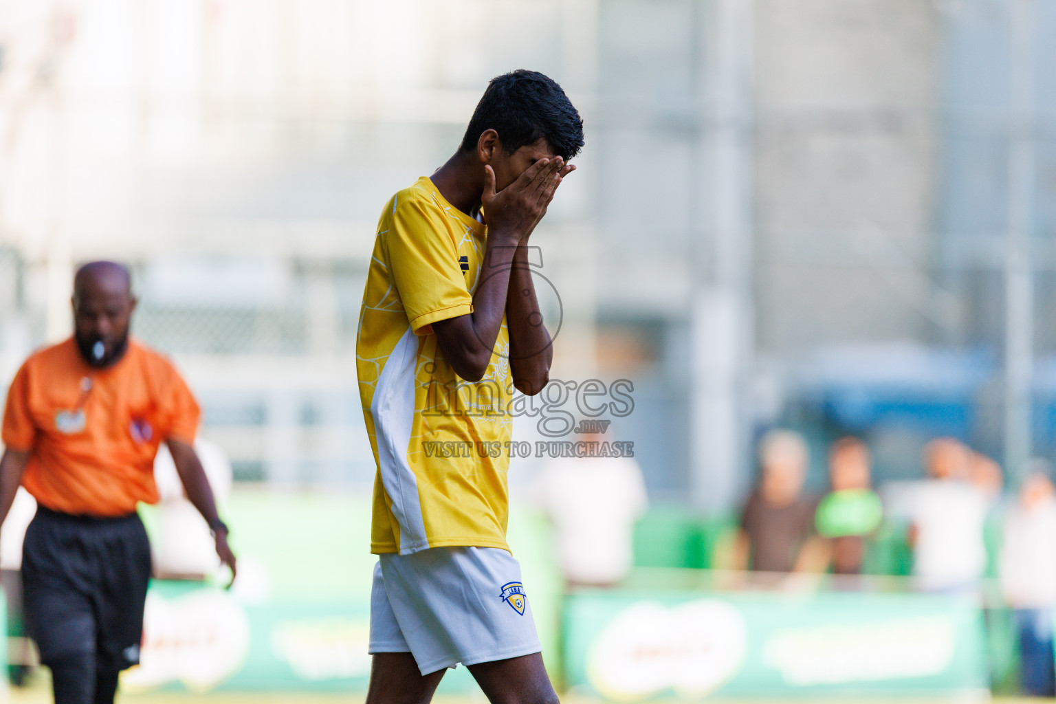 Day 4 of MILO Academy Championship 2025 (U14) was held on Sunday, 2nd November 2025 at Henveiru Football Grounds, Male', Maldives . 
Photos: Hassan Simah / images.mv