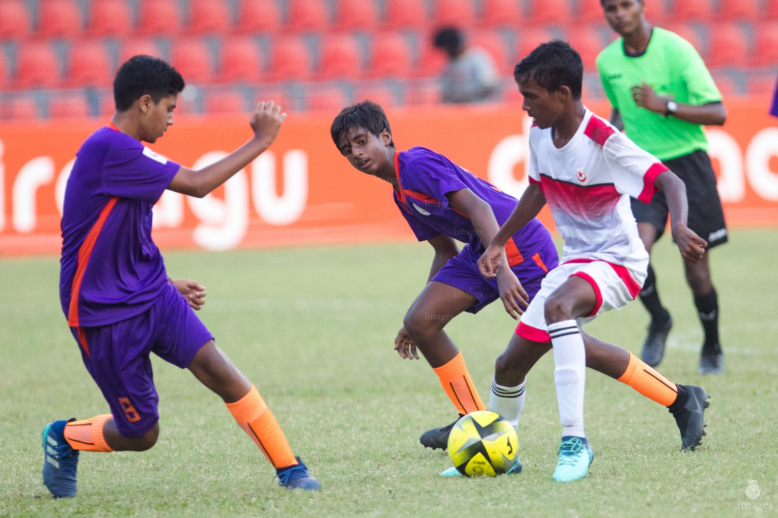 Ghiyasuddin School vs Iskandhar School in Mamen Inter-School Football Tournament 2019 (U15) on 5th March 2019, in Male' Maldives (Images.mv Photo: Suadh Abdul Sattar)