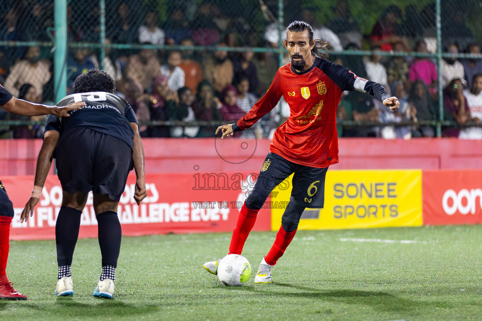 L. Gan VS Th. Omadhoo on Day 35 of Golden Futsal Challenge 2024 was held on Tuesday, 20th February 2024, in Hulhumale', Maldives 
Photos: Hassan Simah, / images.mv