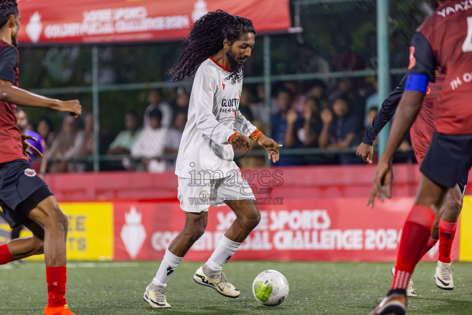 Th Omadhoo vs L Isdhoo on Day 37 of Golden Futsal Challenge 2024 was held on Thursday, 22nd February 2024, in Hulhumale', Maldives
Photos: Ismail Thoriq / images.mv