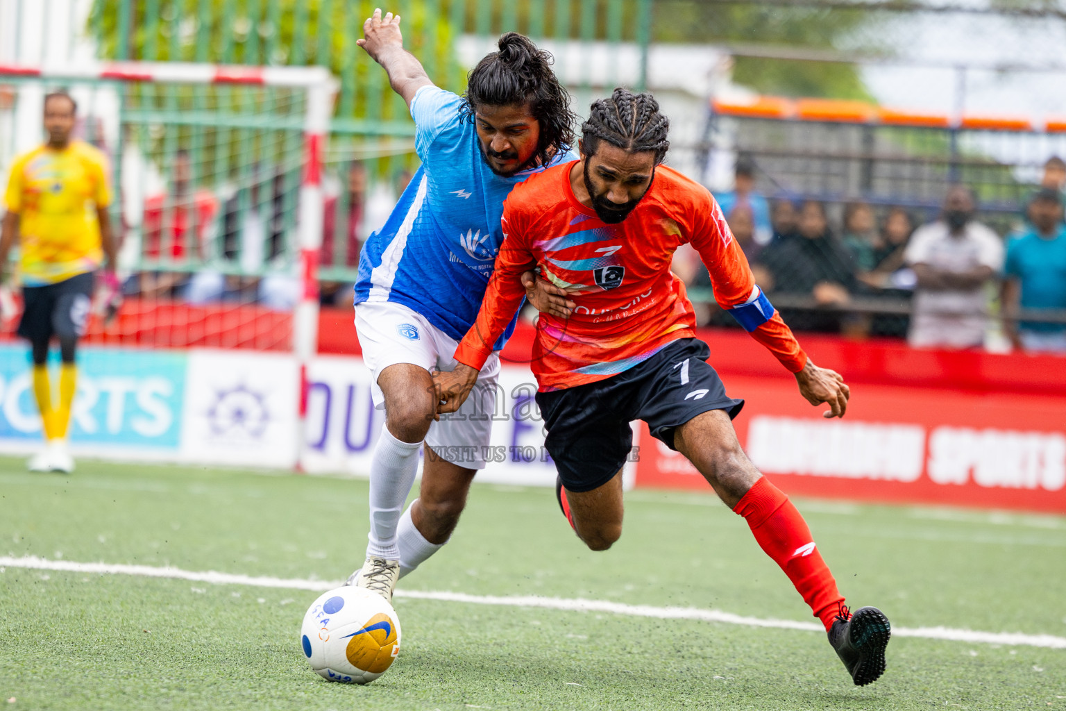 Sh Kanditheemu vs Sh Milandhoo in Day 21 of Golden Futsal Challenge 2025 was held on Saturday , 25th January 2025, in Hulhumale', Maldives.
Photos: Ismail Thoriq / images.mv