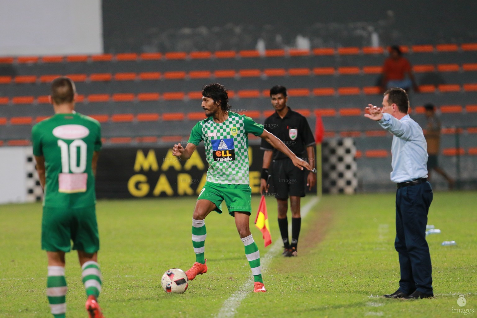 Club Valencia vs Maziya Sports & Recreation Club   in the first round of STO Male League. Male , Maldives. Monday 8 May 2017. (Images.mv Photo/ Abdulla Abeedh).