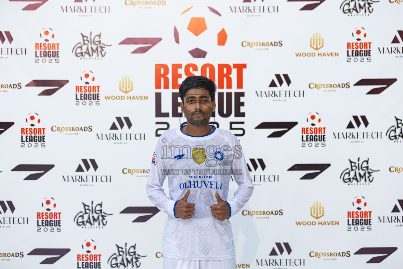 Sun Siyam Olhuveli vs SO/ Maldives in Resort League 2025 (South Male Zone) was held on Sunday, 28th September 2025 in Crossroads's Maldives, Photos: Areef Adam / images.mv