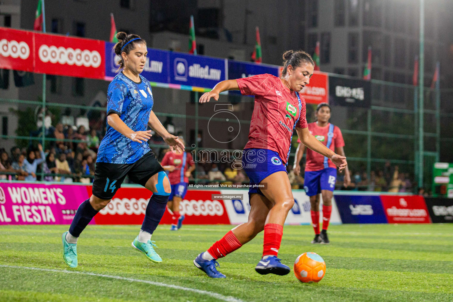 MPL vs Police Club in the Semi Finals of 18/30 Women's Futsal Fiesta 2021 held in Hulhumale, Maldives on 14th December 2021. Photos: Shuu Abdul Sattar / images.mv