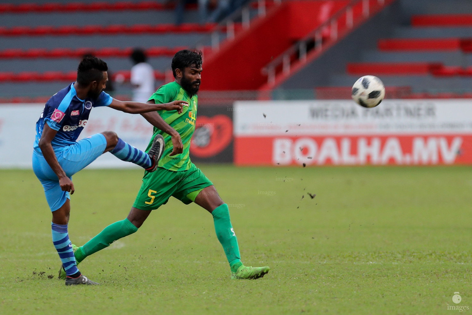 Dhiraagu Dhivehi Premier League 2018   Maziya vs New Radiant SC-  in Male, Maldives, Friday November 30, 2018. (Images.mv Photo Suadh Abdul Sattar)