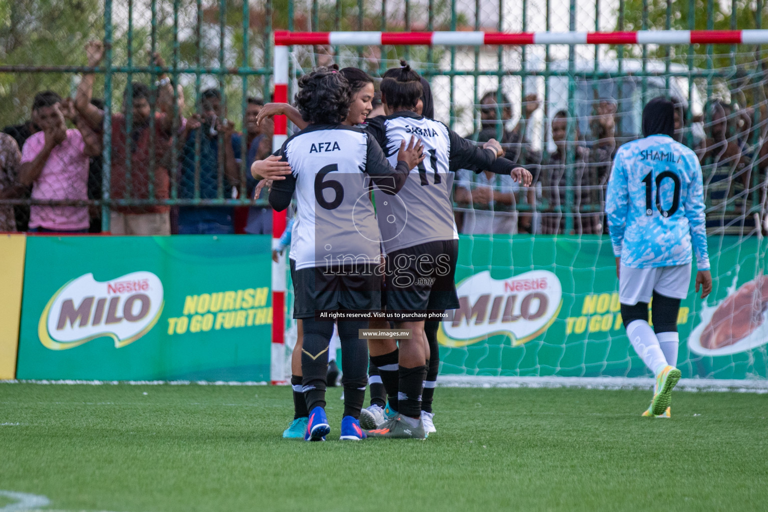 MPL vs DSC in Eighteen Thirty Women's Futsal Fiesta 2022 was held in Hulhumale', Maldives on Monday, 17th October 2022. Photos: Hassan Simah, Mohamed Mahfooz Moosa / images.mv