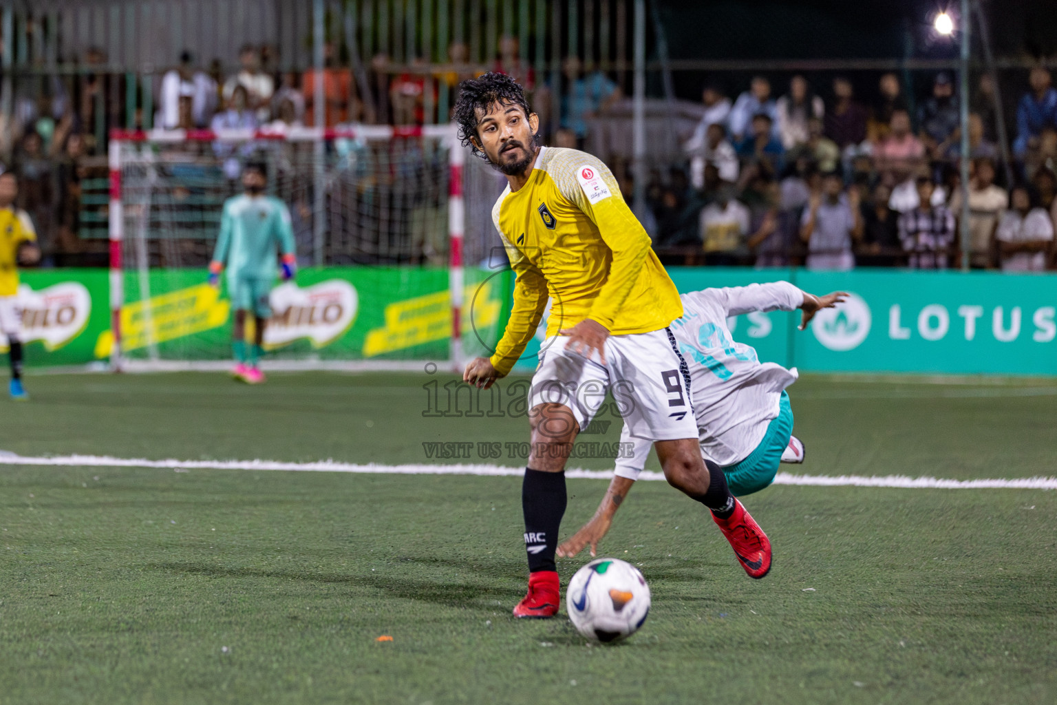 RRC vs MPL in the Semi Finals of Club Maldives Cup 2024 held in Rehendi Futsal Ground, Hulhumale', Maldives on Monday, 14th October 2024. 
Photos: Hassan Simah / images.mv