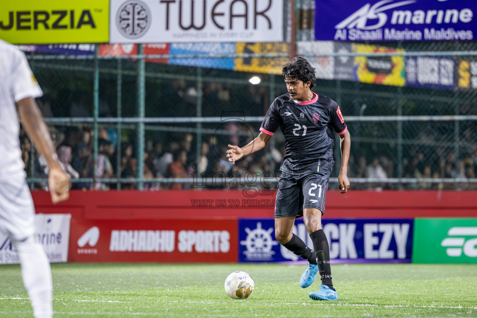 Lh Kurendhoo vs Lh Olhuvelifushi in Day 15 of Golden Futsal Challenge 2025 was held on Sunday, 19th January 2025, in Hulhumale', Maldives. Photos: Ismail Thoriq / images.mv