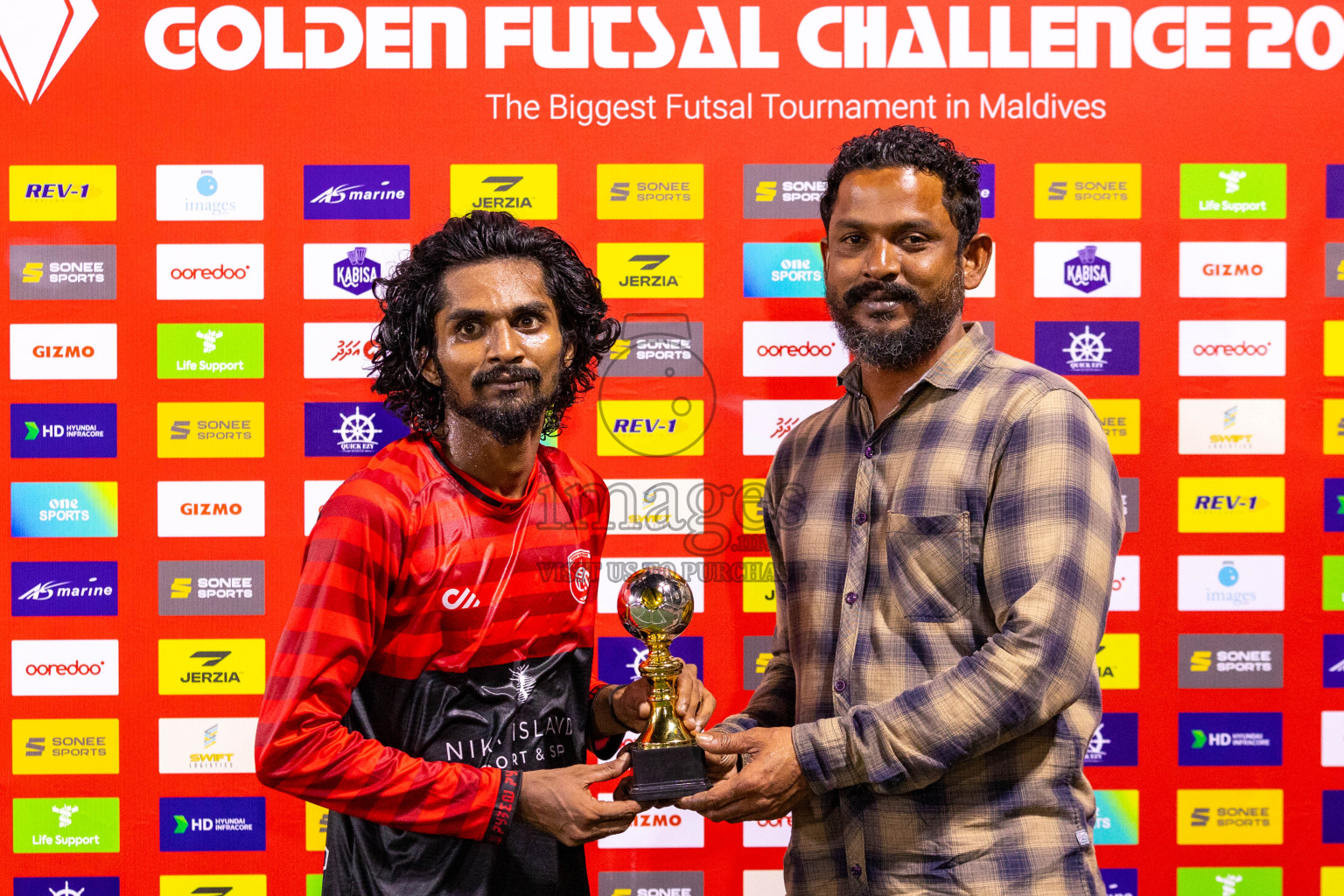 AA Mathiveri vs AA Bodufolhudhoo in Day 6 of Golden Futsal Challenge 2024 was held on Saturday, 20th January 2024, in Hulhumale', Maldives
Photos: Ismail Thoriq / images.mv