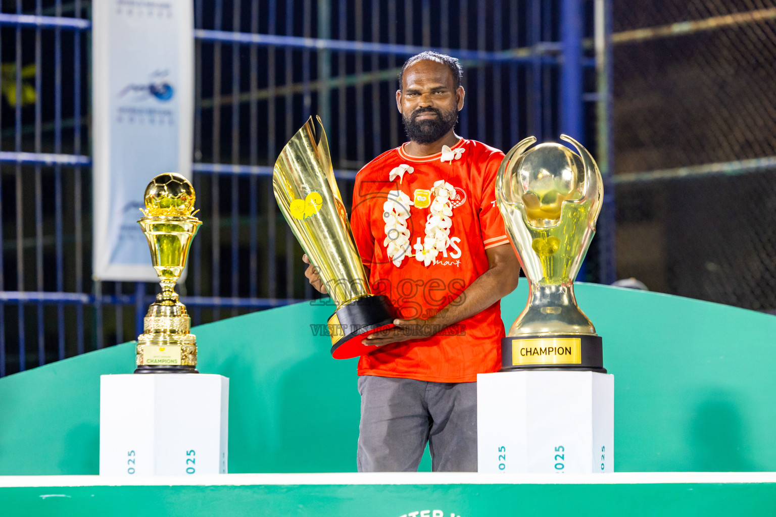 Closing Ceremony of Better in Baa Futsal Fiesta 2025 held in B. Eydhafushi, Maldives on Monday, 17th November 2025. Photos: Nausham Waheed / images.mv
