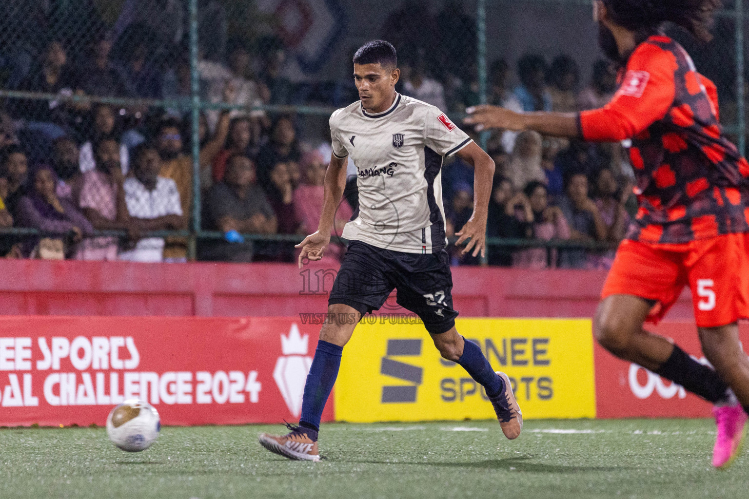 Lh Hinnavaru vs Lh Kurendhoo in Day 21 of Golden Futsal Challenge 2024 was held on Sunday , 4th February 2024 in Hulhumale', Maldives Photos: Nausham Waheed / images.mv