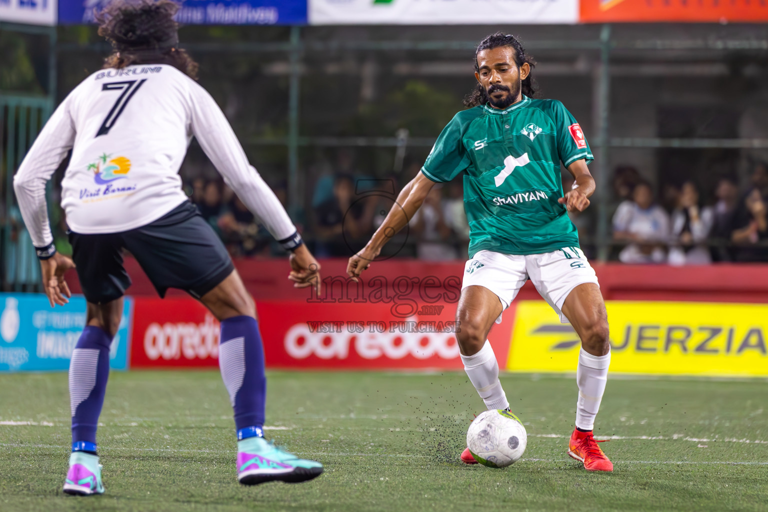 Th Kinbidhoo vs Th Buruni in Day 11 of Golden Futsal Challenge 2024 was held on Thursday, 25th January 2024, in Hulhumale', Maldives
Photos: Ismail Thoriq / images.mv