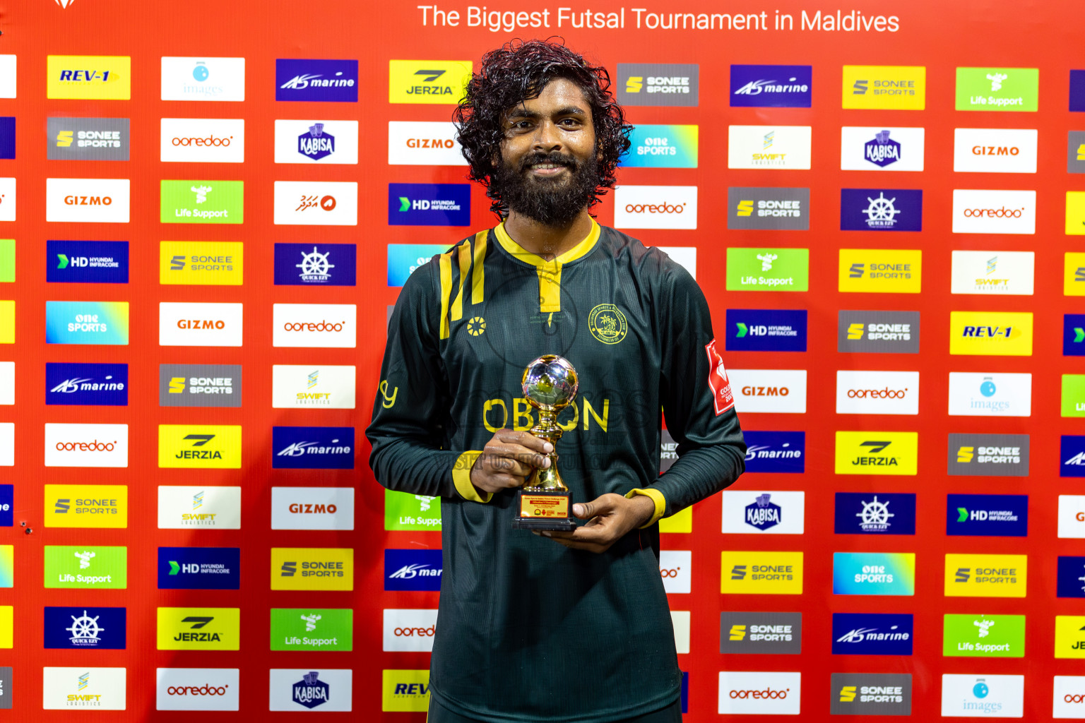 S. Hithadhoo VS Dhandimagu on Day 33 of Golden Futsal Challenge 2024, held on Sunday, 18th February 2024, in Hulhumale', Maldives Photos: Hassan Simah / images.mv