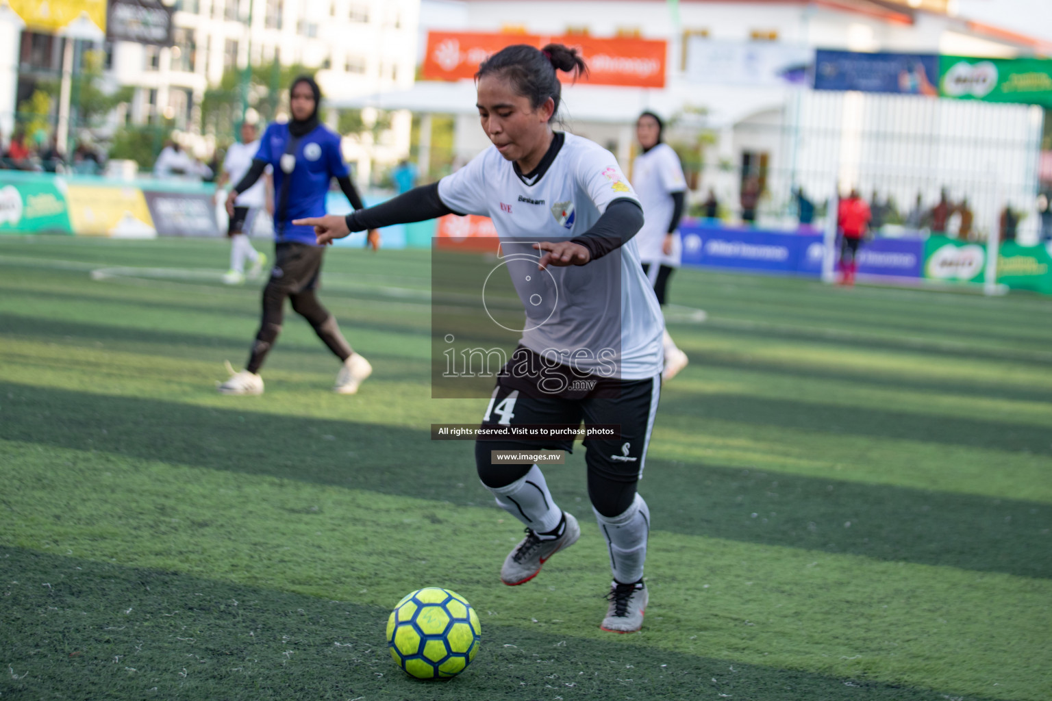 Maldives Ports Limited vs Dhivehi Sifainge Club in the semi finals of 18/30 Women's Futsal Fiesta 2019 on 27th April 2019, held in Hulhumale Photos: Hassan Simah / images.mv