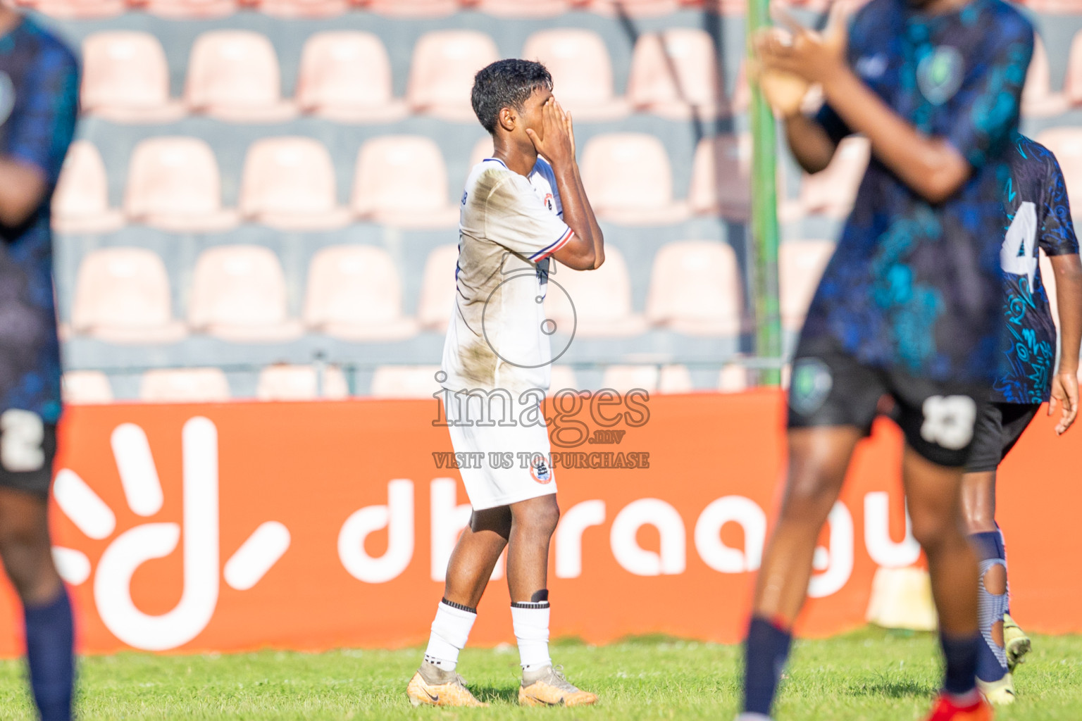 Super United Sports vs ODI Sports Club in Under 19 Youth Championship 2024 was held at National Stadium in Male', Maldives on Monday, 12th June 2024. Photos: Shuu Abdul Sattar / images.mv