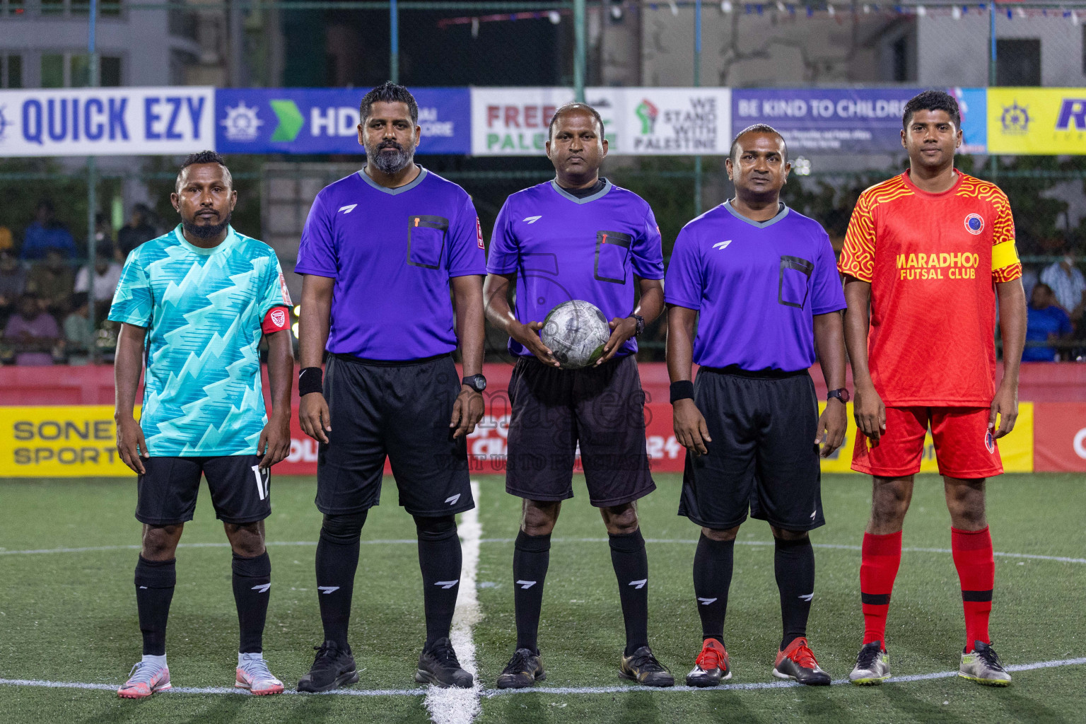 S Maradhoo VS S Maradhoofeydhoo in Day 13 of Golden Futsal Challenge 2024 was held on Saturday, 27th January 2024, in Hulhumale', Maldives Photos: Nausham Waheed / images.mv