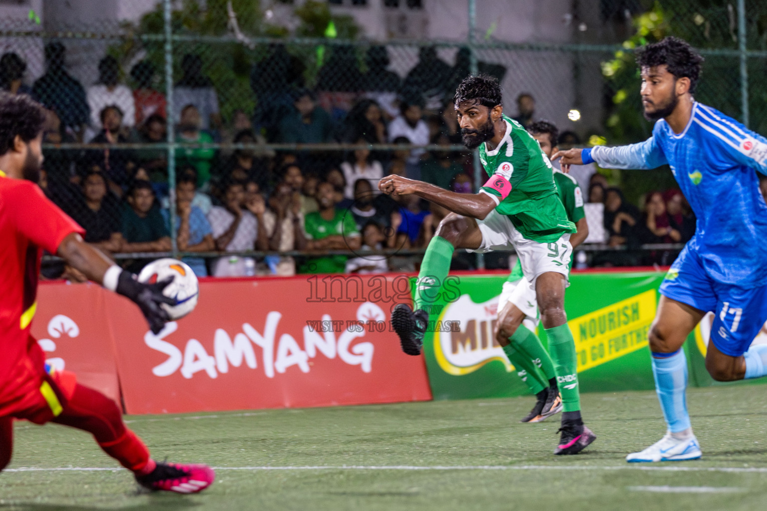 CLUB HDC vs CLUB FEN in Club Maldives Cup 2024 held in Rehendi Futsal Ground, Hulhumale', Maldives on Monday, 23rd September 2024. 
Photos: Mohamed Mahfooz Moosa / images.mv