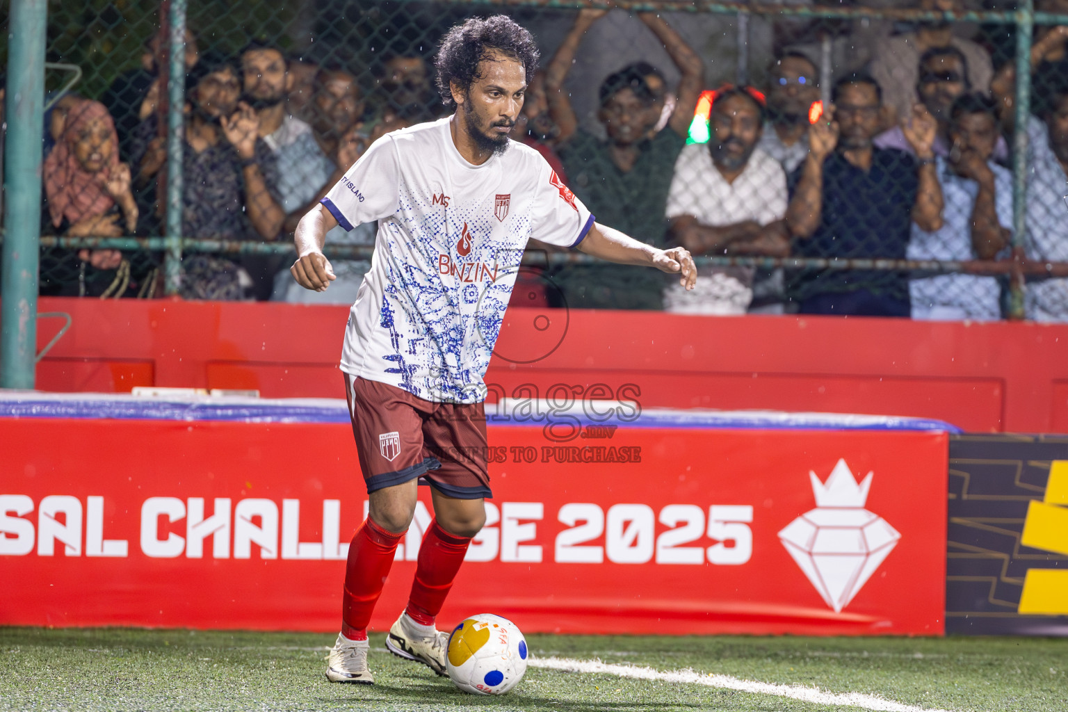 Th Dhiyamigili vs Th Vilufushi  in Day 6 of Golden Futsal Challenge 2025 on Friday, 6th January 2025, in Hulhumale', Maldives
Photos: Ismail Thoriq / images.mv