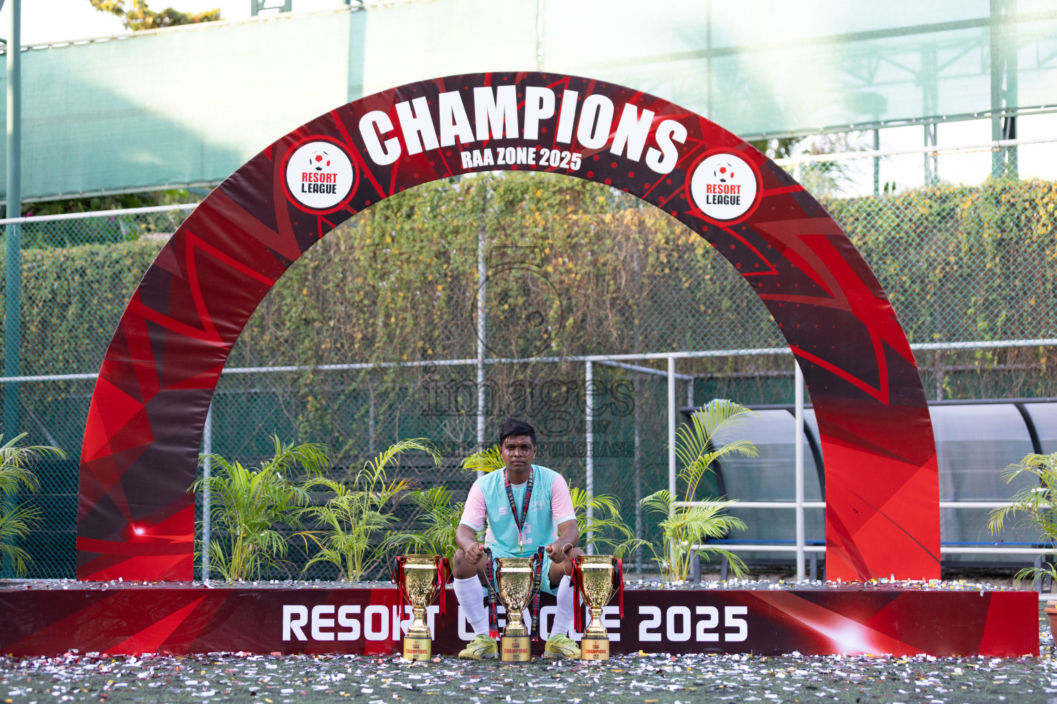 Resort League 2025 Raa Zone - Final Match
Joali vs kothaifaru in Resort League 2025 (Raa Zone) was held on Thursday, 21th august 2025 in JOALI Maldives Resort, Raa Atoll, Maldives. Photos: Areef Adam / images.mv