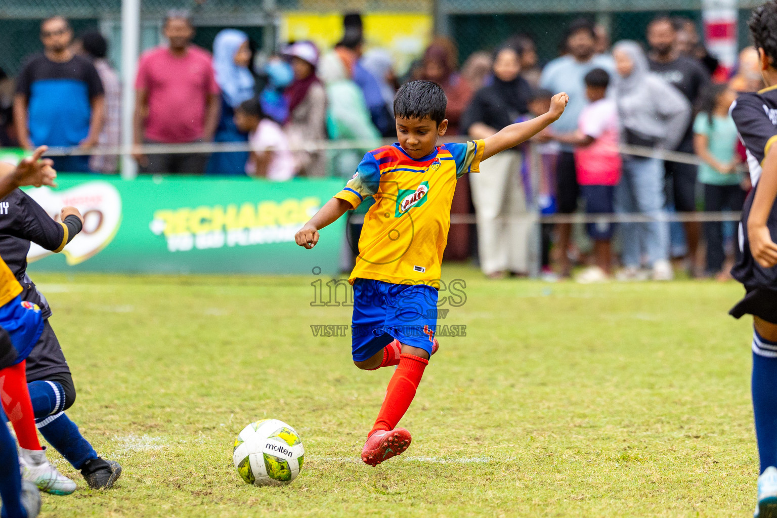 Day 1 of MILO SVAM Juniors 2025 (U-8) was held at Henveiru Stadium in Male', Maldives on Thursday, 26th June 2025. Photos: Mohamed Mahfooz Moosa / images.mv