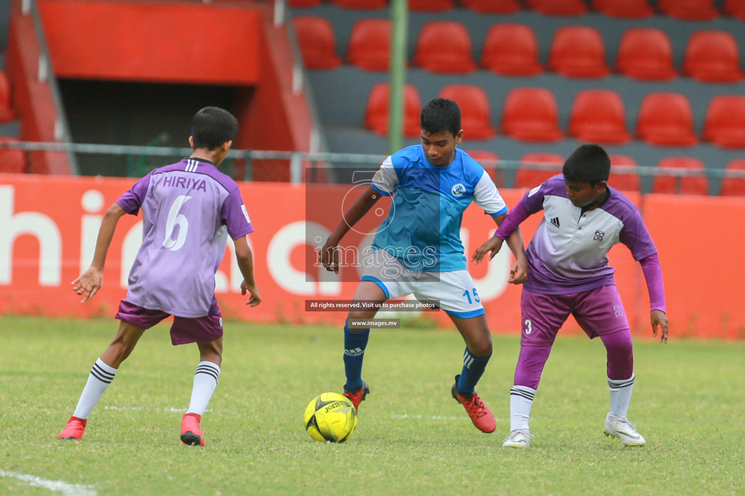Hiriya School vs LH.EDU.CENTRE in MAMEN Inter School Football Tournament 2019 (U13) in Male, Maldives on 19th April 2019 Photos: Hassan Simah/images.mv