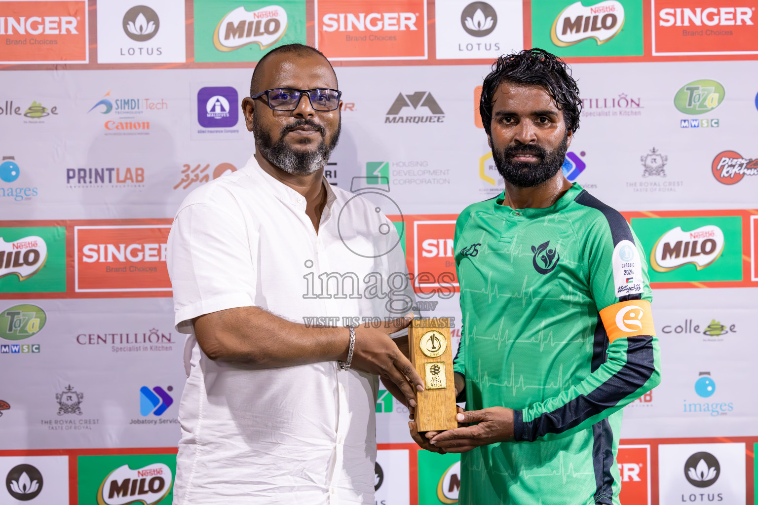 Kulhivaru Vuzaara vs HHRC in Club Maldives Classic 2024 held in Rehendi Futsal Ground, Hulhumale', Maldives on Sunday, 8th September 2024. 
Photos: Ismail Thoriq / images.mv