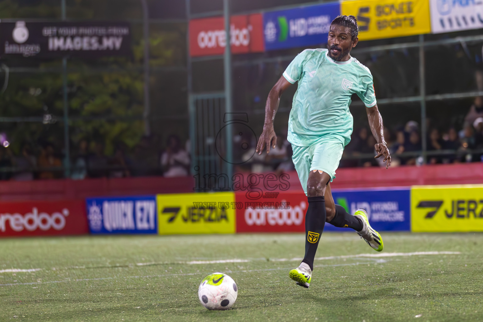 B Kendhoo vs B Thulhaadhoo in Day 21 of Golden Futsal Challenge 2024 was held on Sunday , 4th February 2024 in Hulhumale', Maldives
Photos: Ismail Thoriq / images.mv