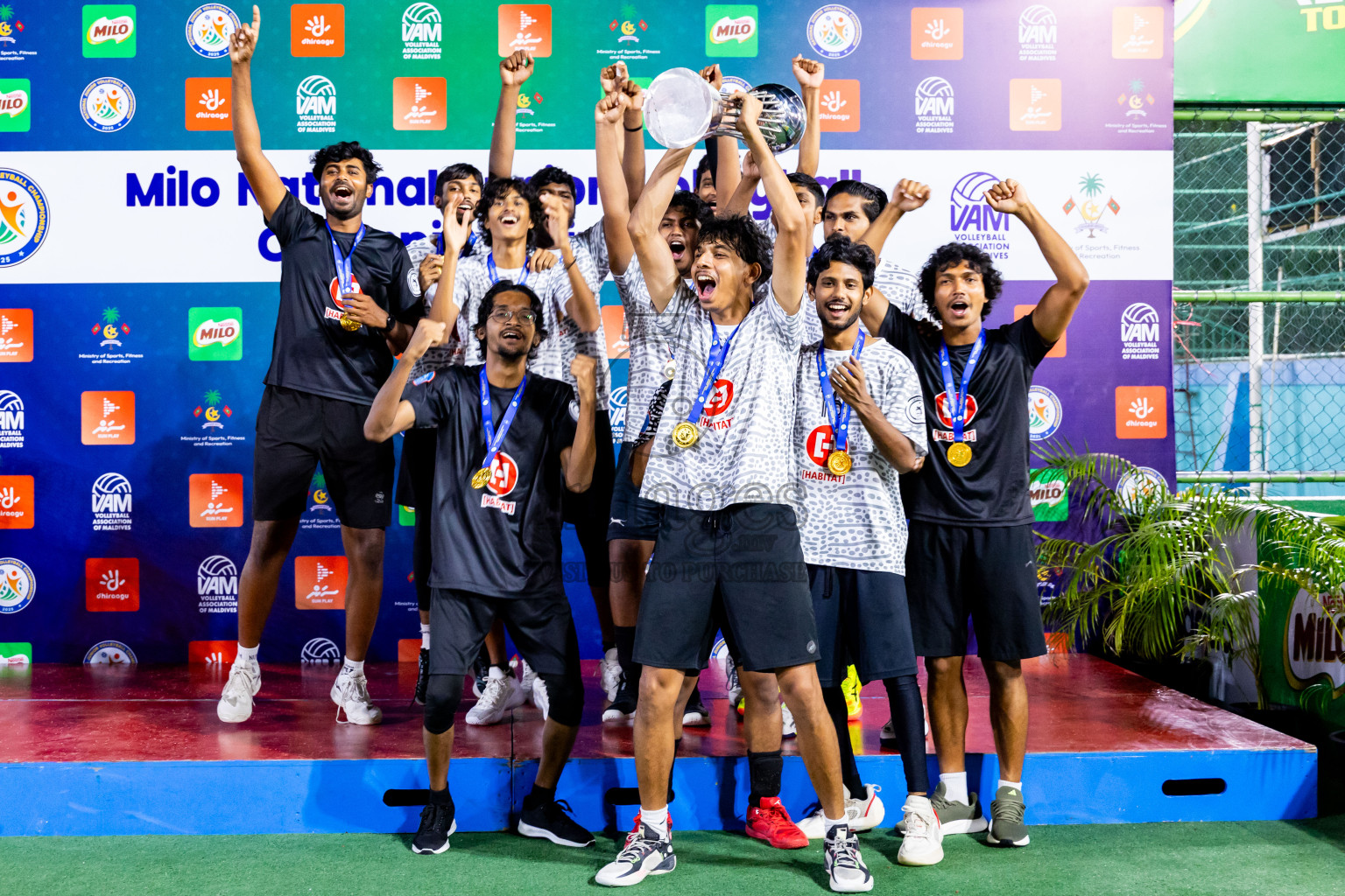 Maathoda Sports Club vs Sports Club City in the Finals of Milo National Junior Volleyball Championship 2025 Men's Division was held on Sunday, 30th November 2025 at Ekuveni Turf Court Male', Maldives. Photos: Nausham Waheed / images.mv
